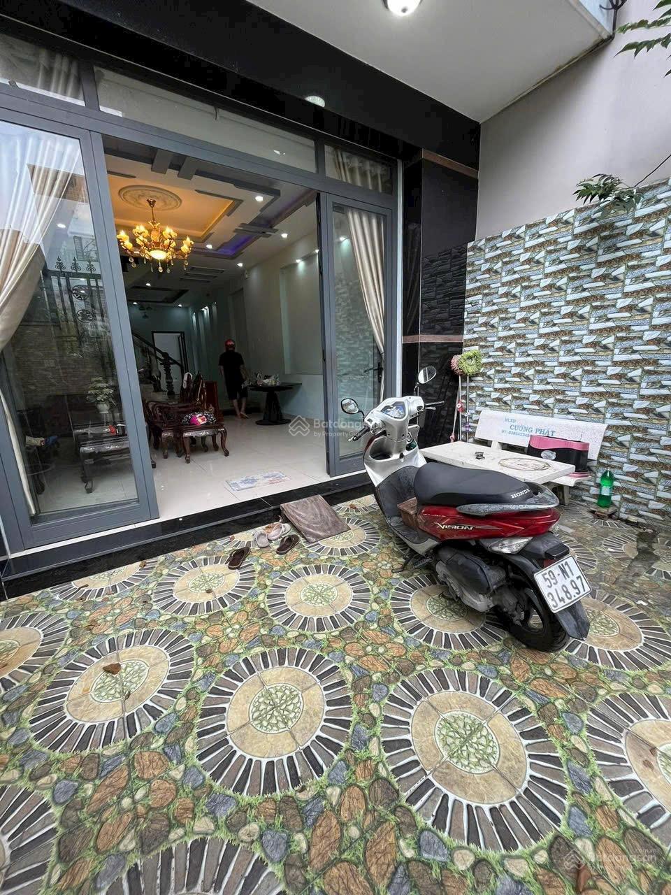 Nhà nguyên căn 80m² giá 14 triệu tại Huỳnh Tấn Phát - Cơ hội hiếm!