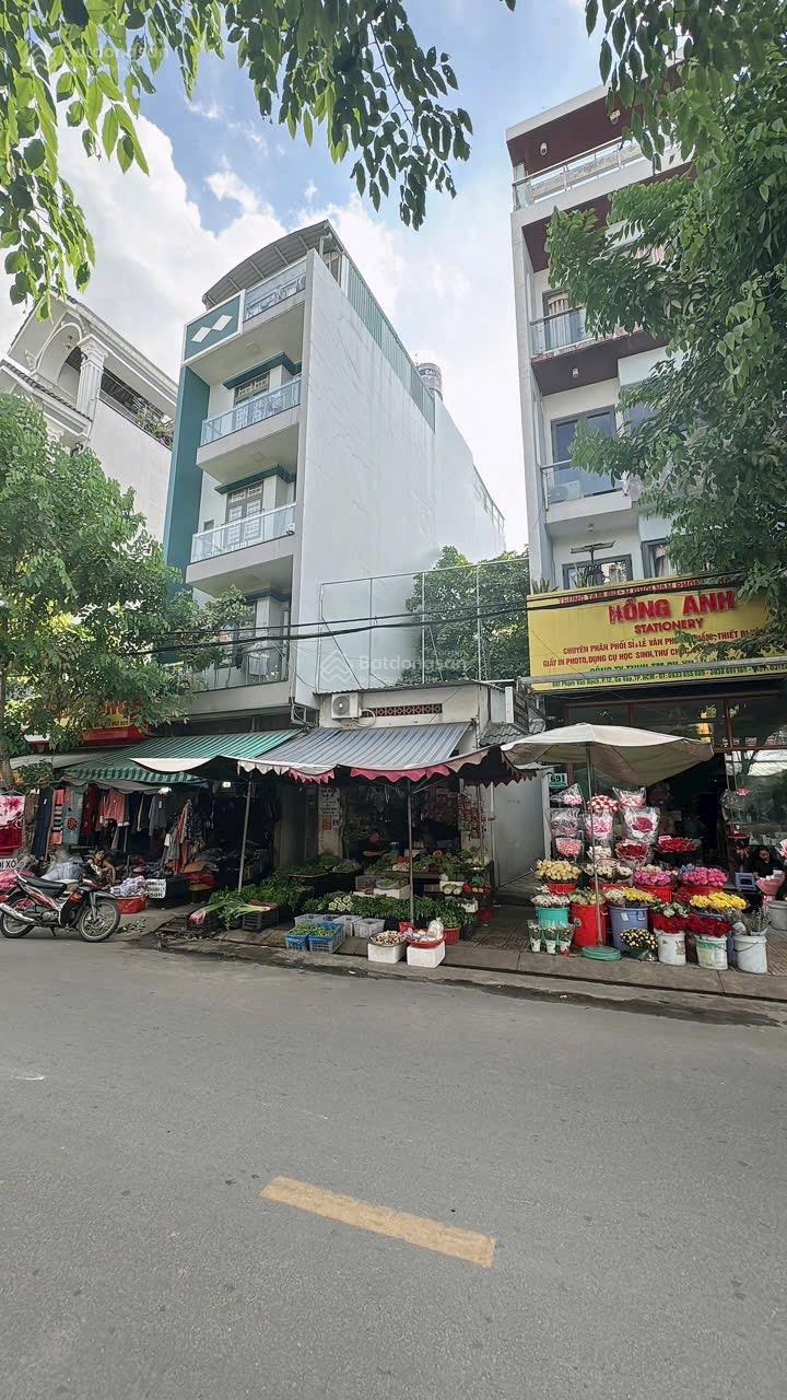 Nhà mặt tiền Gò Vấp 100m² giá 11 tỷ - Cơ hội đầu tư hấp dẫn!