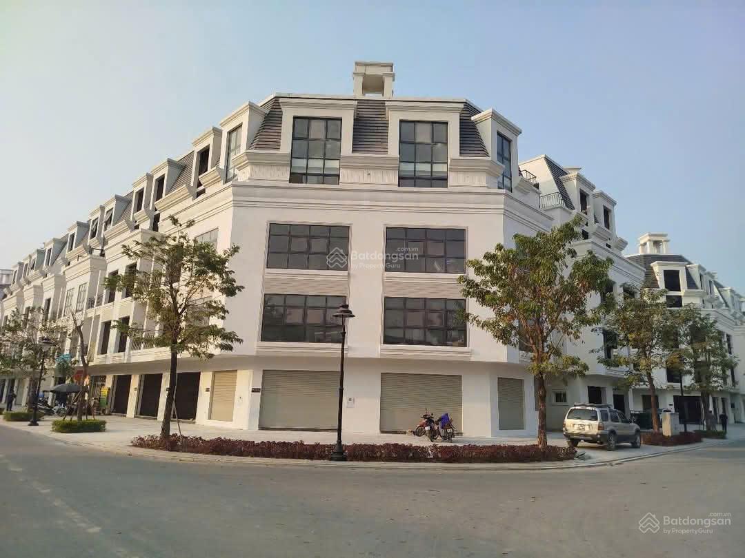 Nhà liền kề 100m² giá 7 triệu tại Hinode Royal Park - Cơ hội cho thuê tốt!