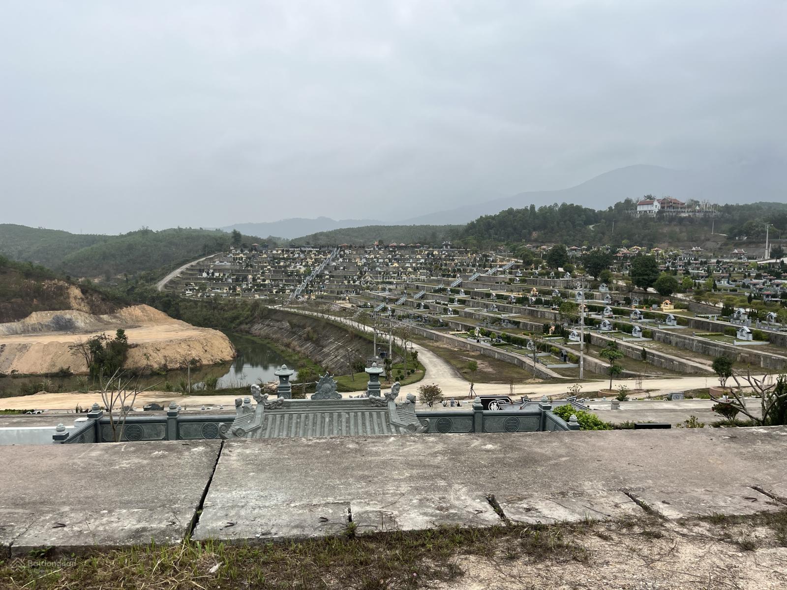 Đất nền 54m² hướng Tây Bắc - Gần trục đường chính ô tô - Lạc Hồng Viên