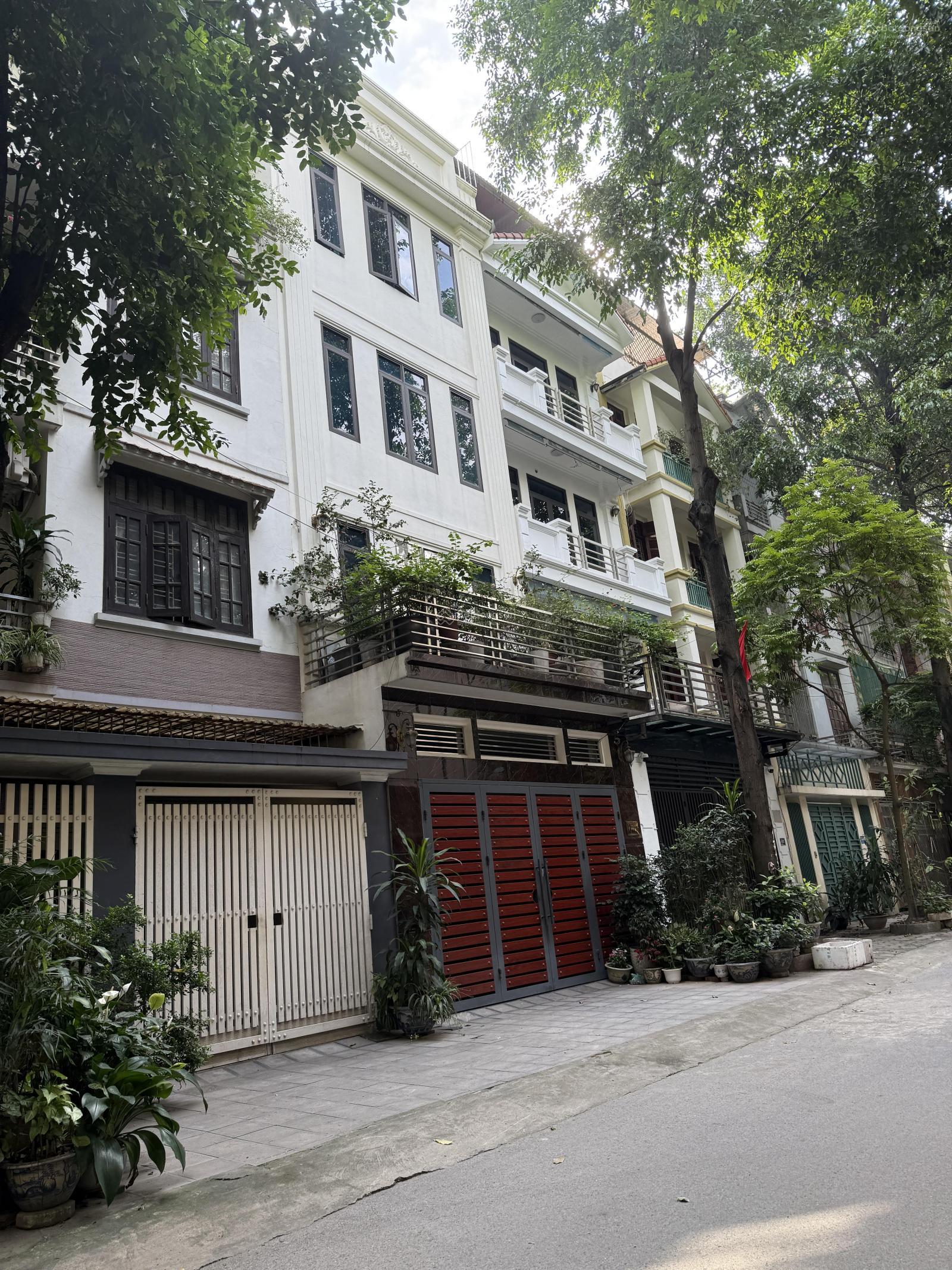 Cho thuê nhà liền kề 95m² giá 27 triệu - Khu đô thị Trung Văn