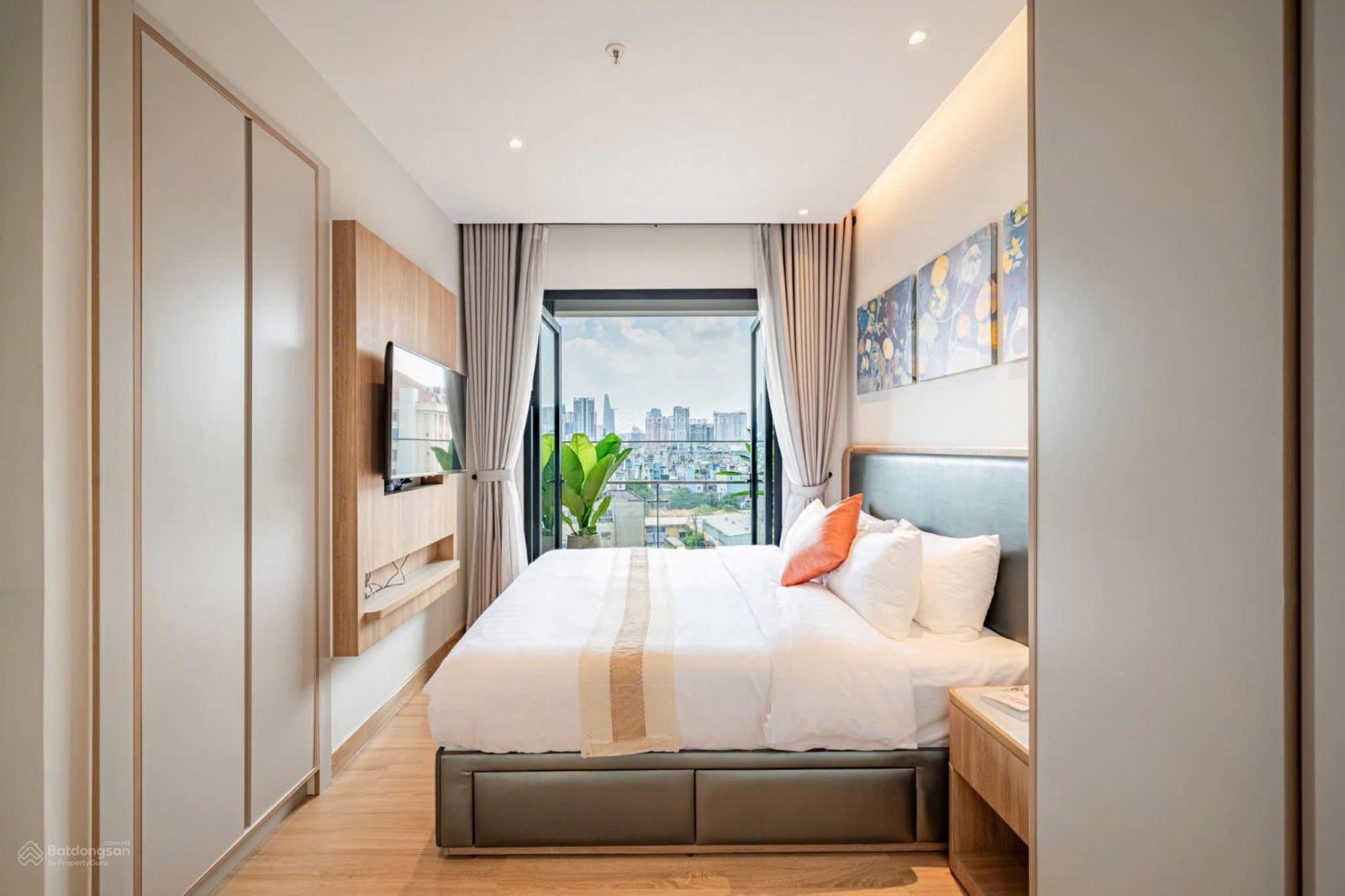 Căn hộ 2PN 95m² Zenity Quận 1 giá 32 triệu - Sẵn sàng vào ở ngay!