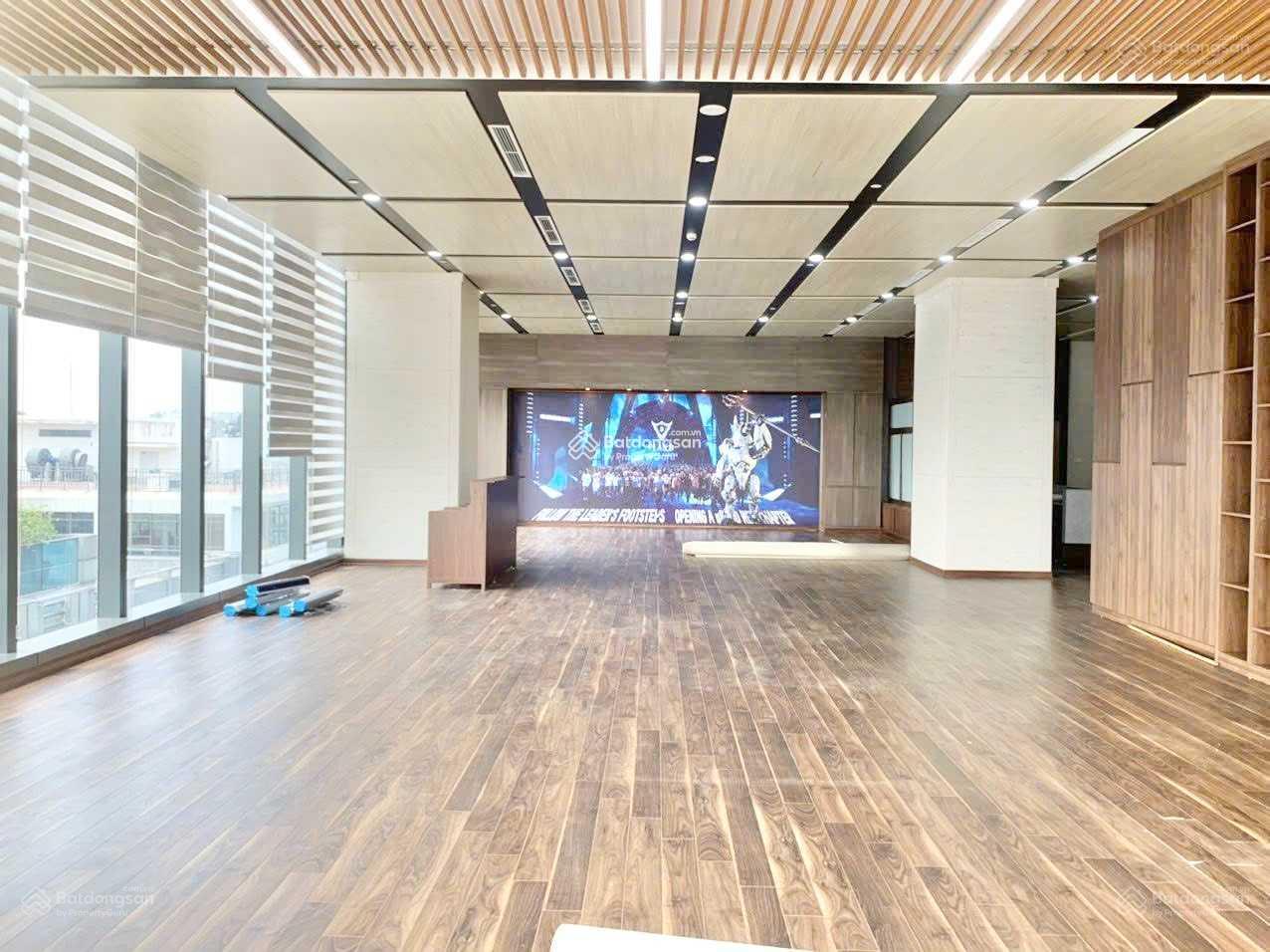 Cho thuê Văn Phòng CornerStone Building 200m² giá 28 triệu - Cơ hội hấp dẫn!