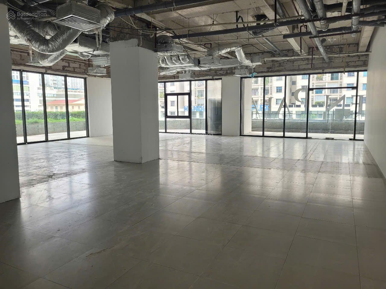 Văn phòng cho thuê Golden Palace 500m² - Giá tốt, sẵn nội thất!
