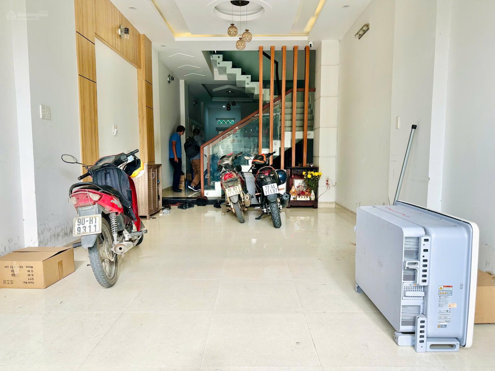 Nhà liên kế 72m² tại khu D2D Võ Thị Sáu giá 15 triệu - Cơ hội kinh doanh vàng!