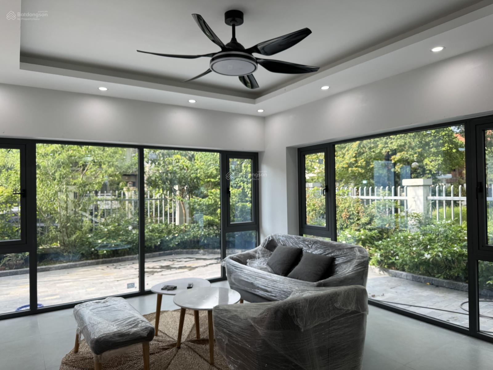 Nhà cho thuê 234m² tại Mê Linh - Giá chỉ 13 triệu/tháng