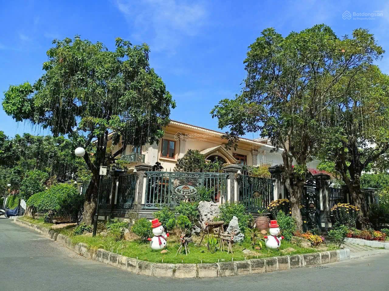 Biệt thự Mỹ Tú 2, 475m² giá 215 tỷ - Cơ hội hiếm có tại Quận 7!