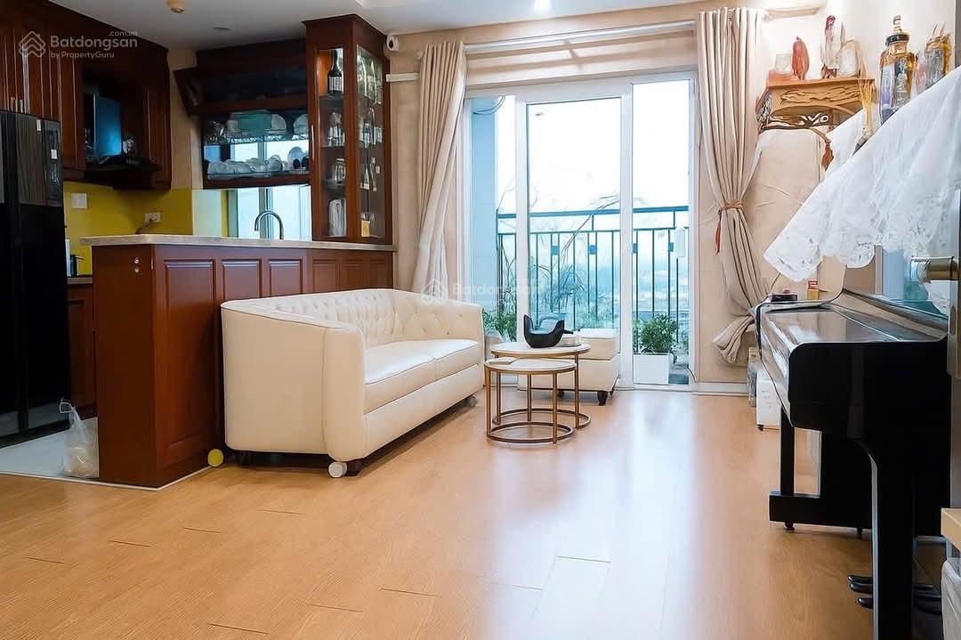 Chung cư 2 phòng ngủ HH1A Gia Thụy 83m² giá 12 triệu - Cơ hội lý tưởng!