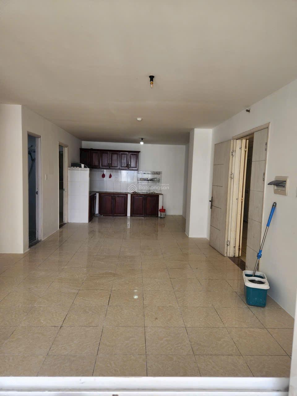 Căn hộ 90m² giá 7.5 triệu - Cho thuê ngay Quân Khu 7