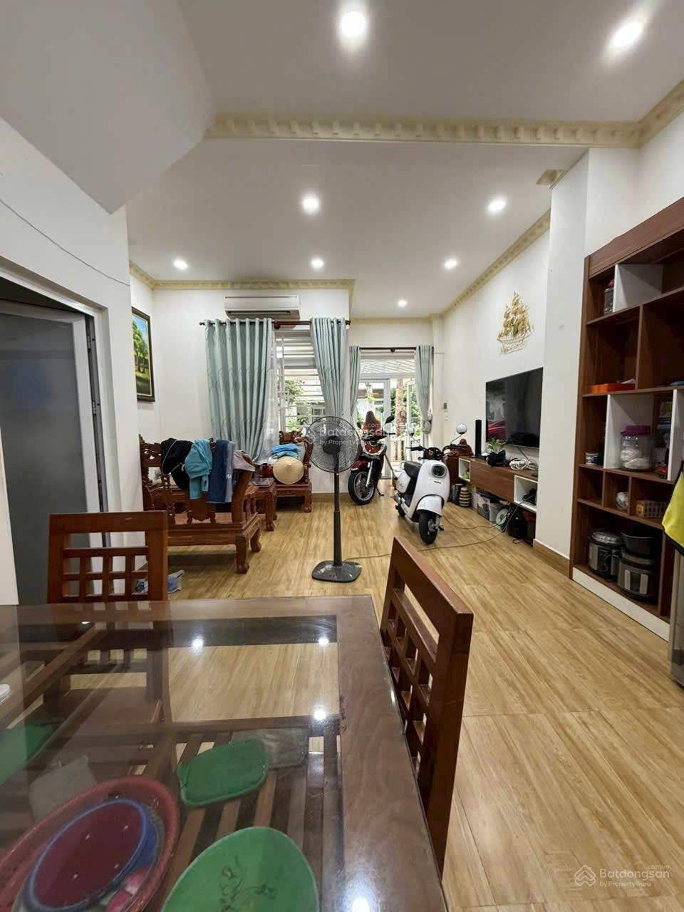 Nhà riêng Lovera Park 75m² giá 12 triệu - Cơ hội hiếm có!