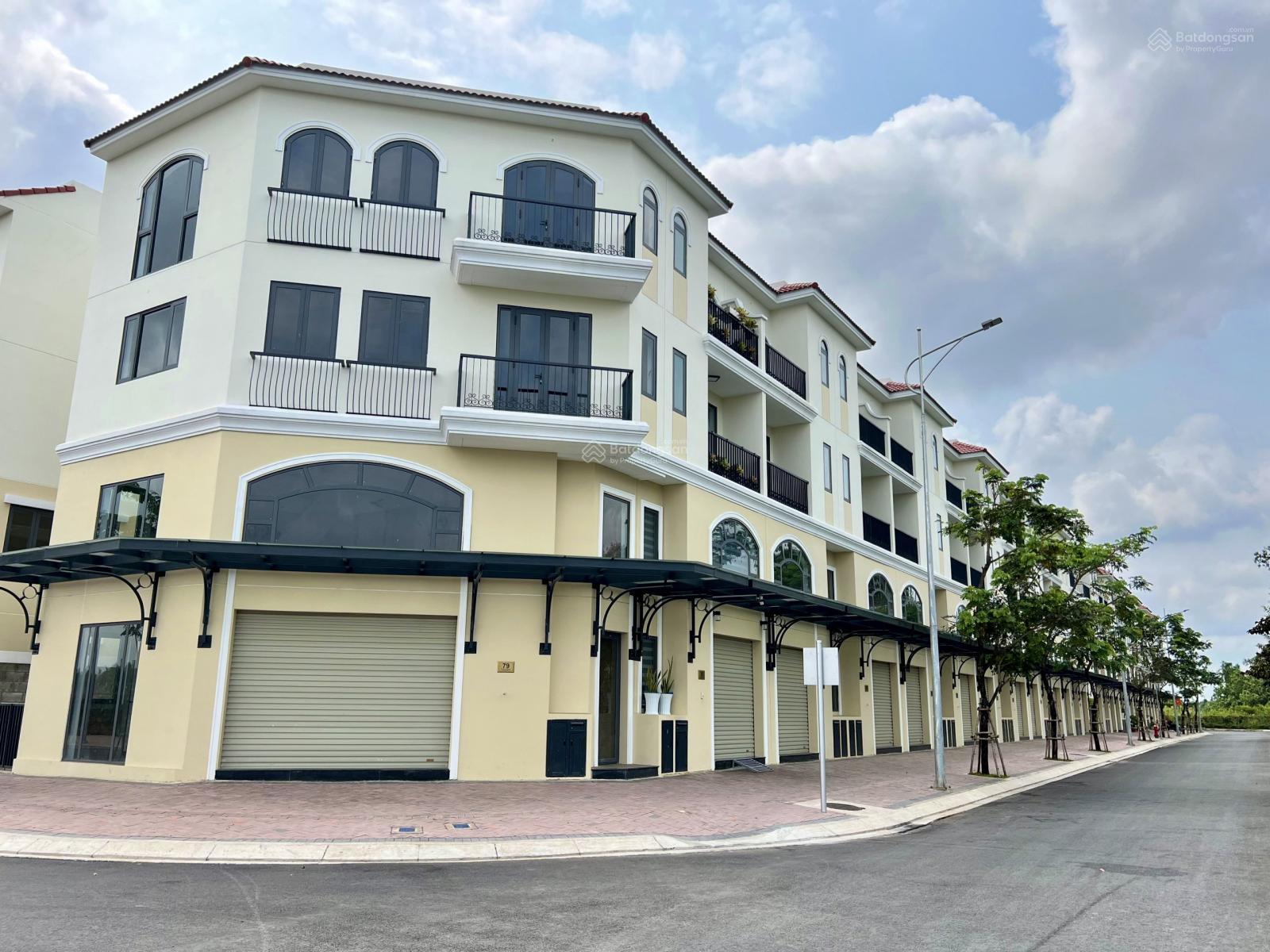 Cho thuê nhà thô tiện làm kho 170m² giá 8 triệu - Vị trí đắc địa gần Phú Mỹ Hưng