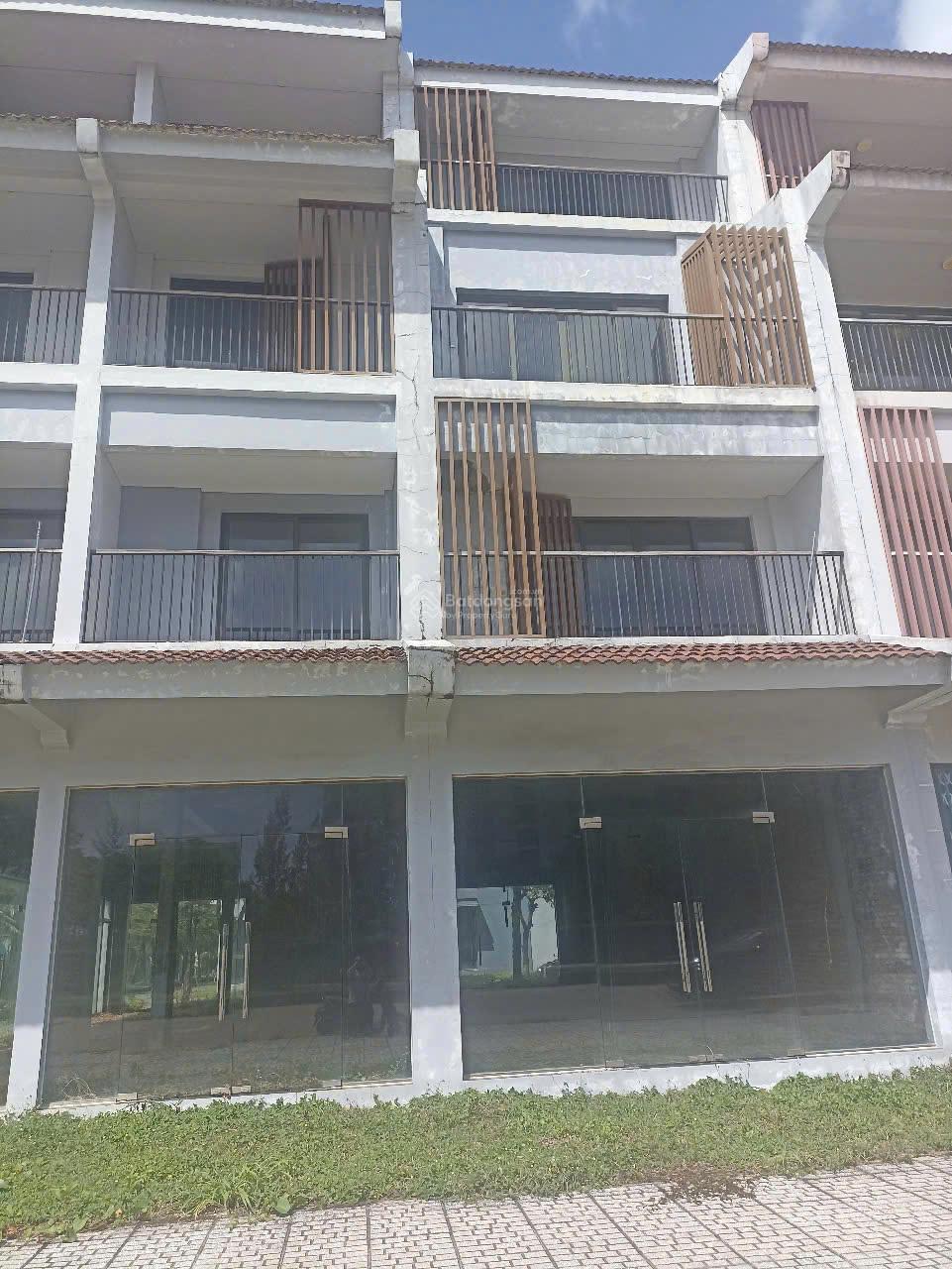 Biệt thự Sonasea Paris Villas 600m² giá 66 triệu - Cơ hội kinh doanh tuyệt vời!