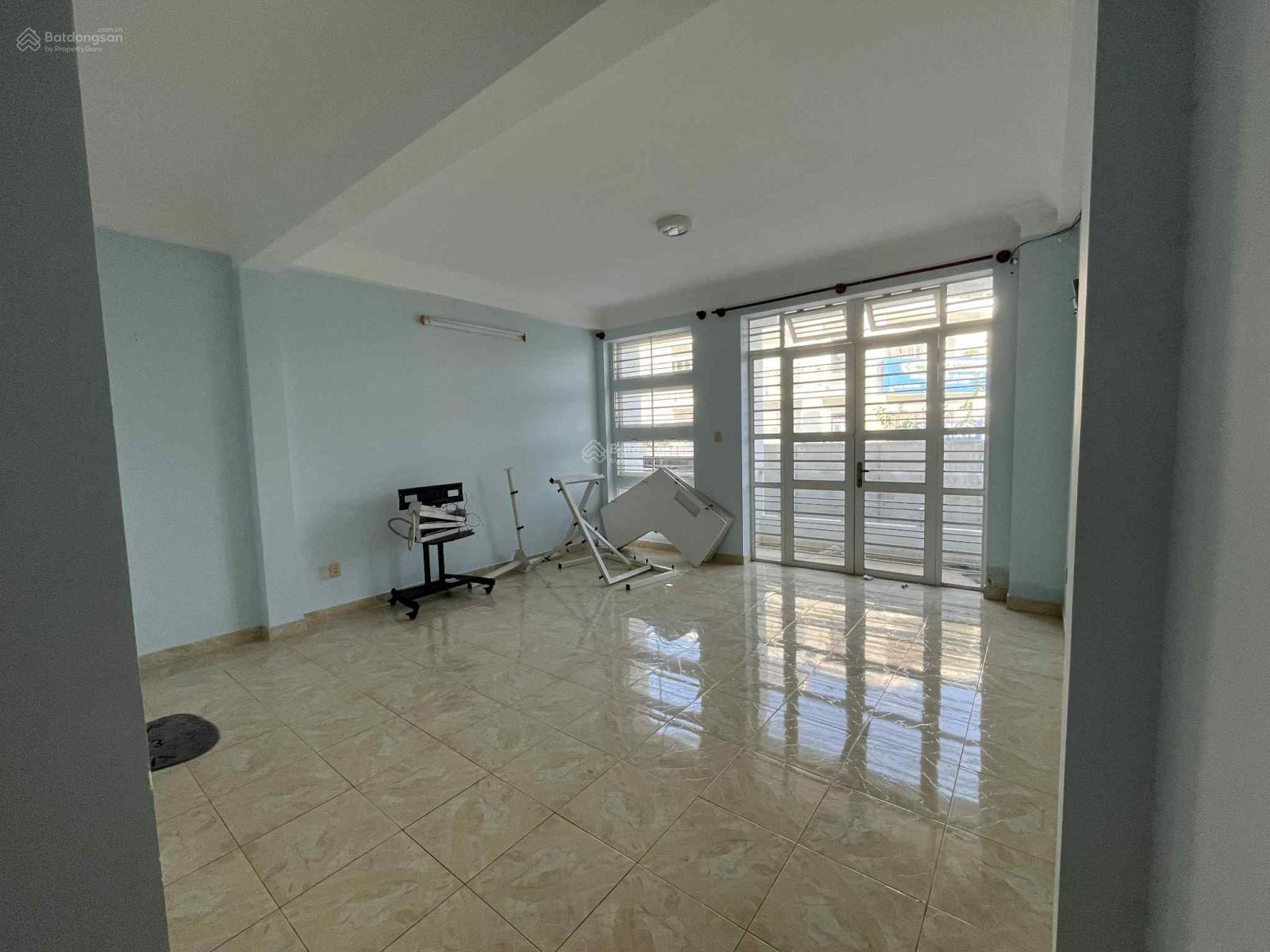 Cho thuê văn phòng 50m² tại Q7 - Gần Phú Mỹ Hưng - Cơ hội hiếm!