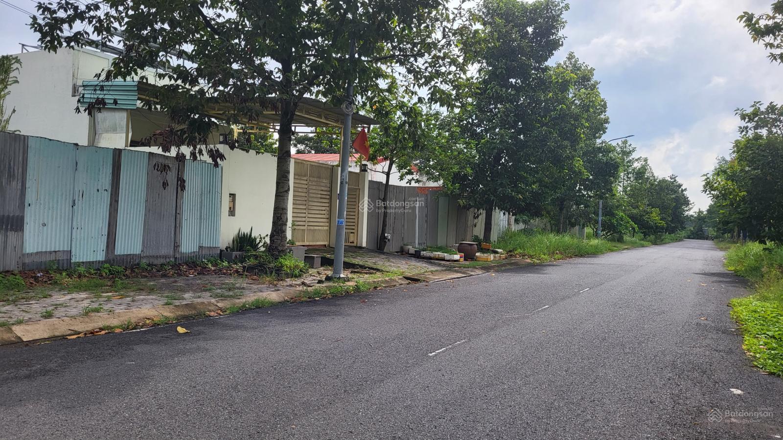 Nhà nguyên căn 140m² giá 9 triệu tại KDC Phú Xuân - An ninh tuyệt đối!