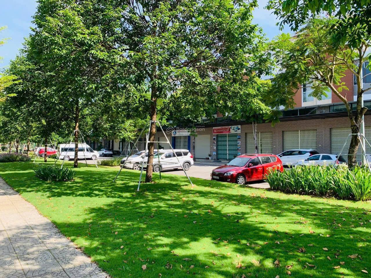 Cho thuê nhà 3 tầng 126m² KĐT VSIP Quảng Ngãi - Cơ hội hiếm có!