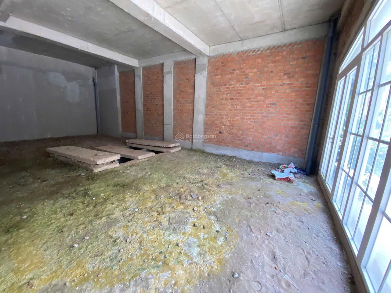 Shophouse The Center 127.59m² giá 22 tỷ - Cơ hội kinh doanh vàng!