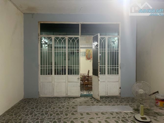 Nhà Kiệt Ô Tô Lương Thế Vinh 100m² giá 5.8 tỷ - Cơ hội hiếm có!