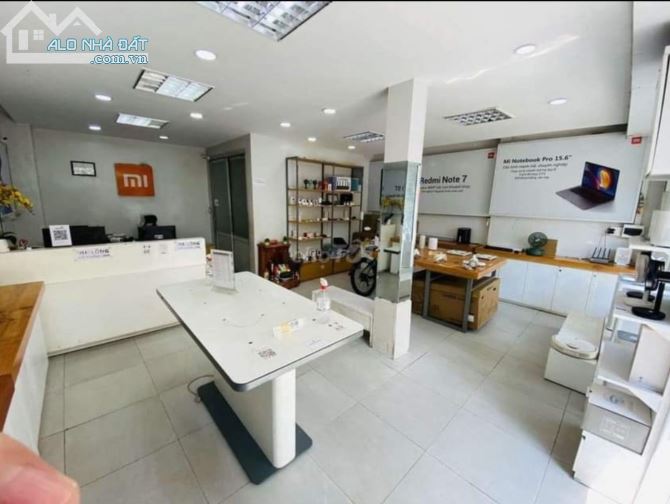 Nhà mặt tiền cho thuê 350m² đường Lý Tự Trọng - Cơ hội vàng tại Cần Thơ!