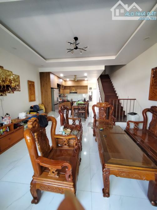 Nhà 3 Tầng 90m² Gần Biển Non Nước Đà Nẵng – Cơ Hội Hiếm