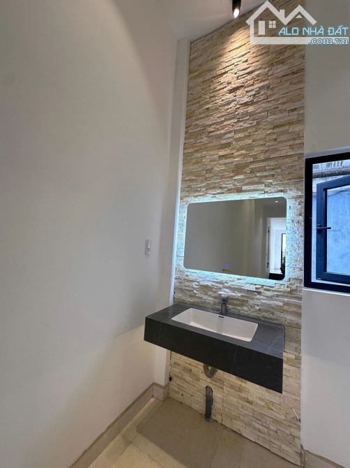 Nhà 2 Tầng Đẹp 75m² Tại Dương Trí Trạch, Đà Nẵng - Cơ Hội Hiếm Gần Biển!