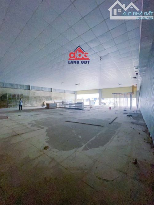 Kho xưởng cho thuê 830m² mặt tiền QL51 Phước Tân - Cơ hội hiếm có!
