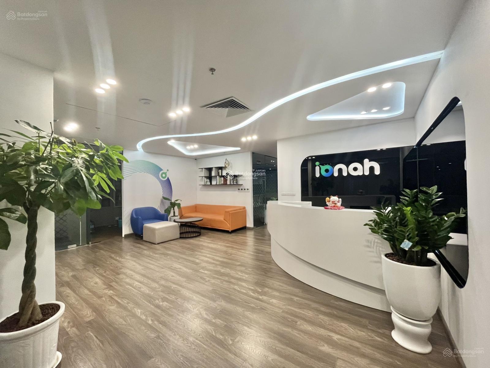 Cho thuê văn phòng giá chỉ 130 nghìn/m²/th tại Ruby Plaza Lê Ngọc Hân - Cơ hội vàng cho doanh nghiệp!