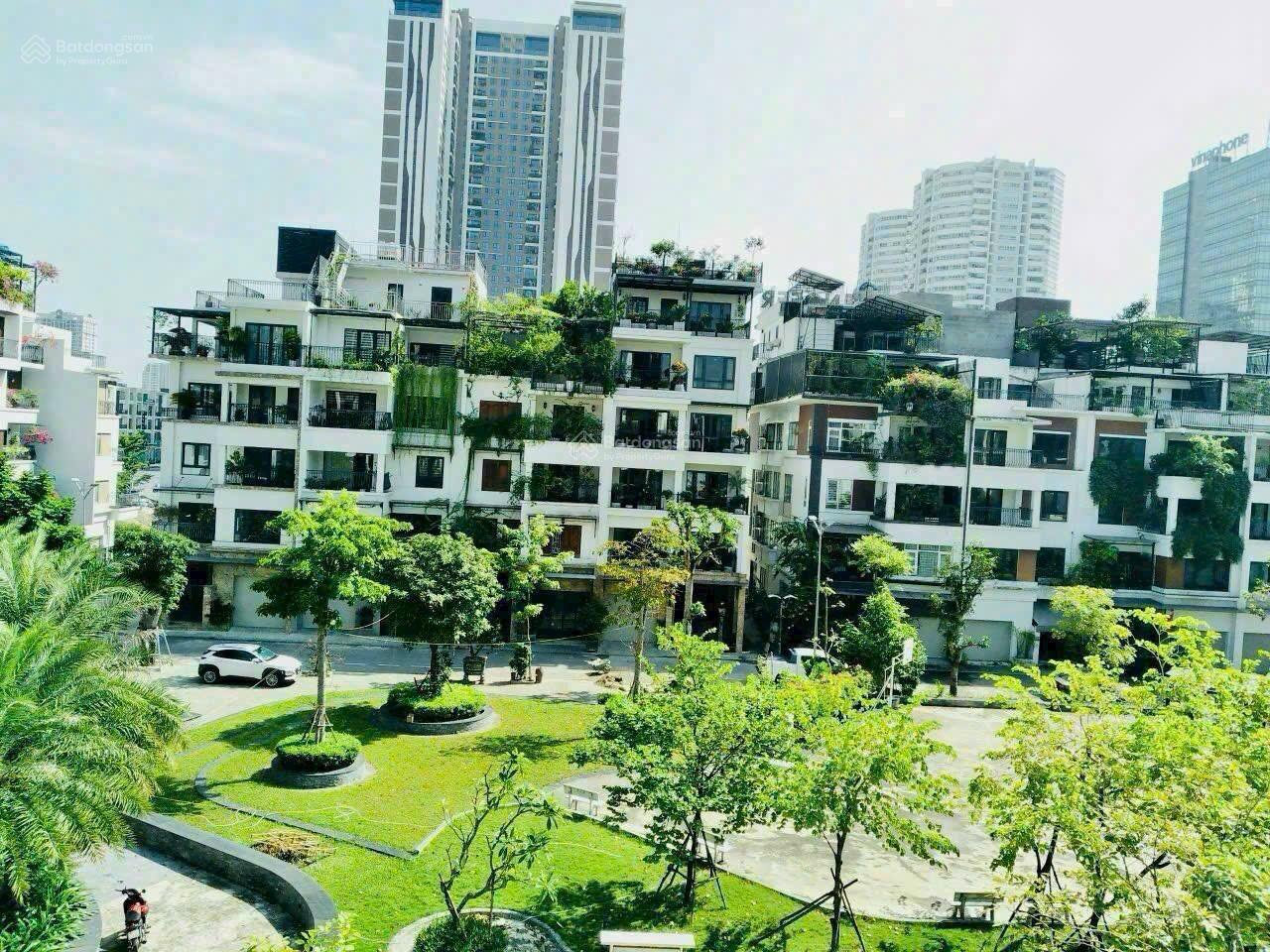 Bán shophouse 120m² tại Romantic Park Tây Hồ Tây - Cơ hội đầu tư tuyệt vời!