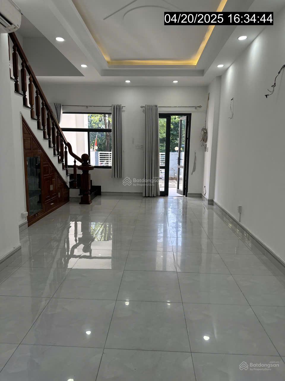 Nhà phố cho thuê 100m² tại Thăng Long Home Hưng Phú giá 18 triệu - Cơ hội hiếm có!