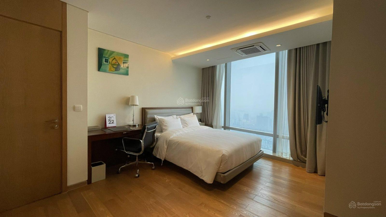 Căn hộ Discovery Central 2PN 83m² giá 10.6 tỷ - Tiện ích cao cấp