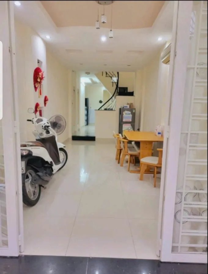 Bán nhà riêng 50m² tại Phan Xích Long, 7, Phú Nhuận - Cơ hội hiếm có!