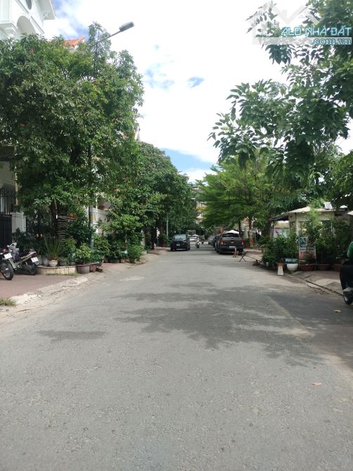 Bán Nhà Mặt Tiền 150m² Khu Himlam Quận 7 - Cơ Hội Vàng