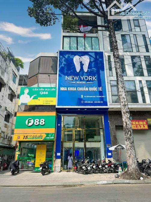 Cho thuê tòa nhà thẩm mỹ 5.5x18m tại Trần Quang Khải Q1 - Cơ hội vàng 110 triệu