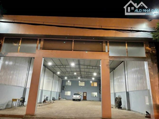 Nhà kho cho thuê 490m² mặt tiền đẹp Liên Chiểu giá 24 triệu
