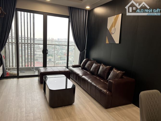 Căn hộ BRG Lê Văn Lương 120m² giá 26 triệu - Sẵn sàng vào ở ngay!