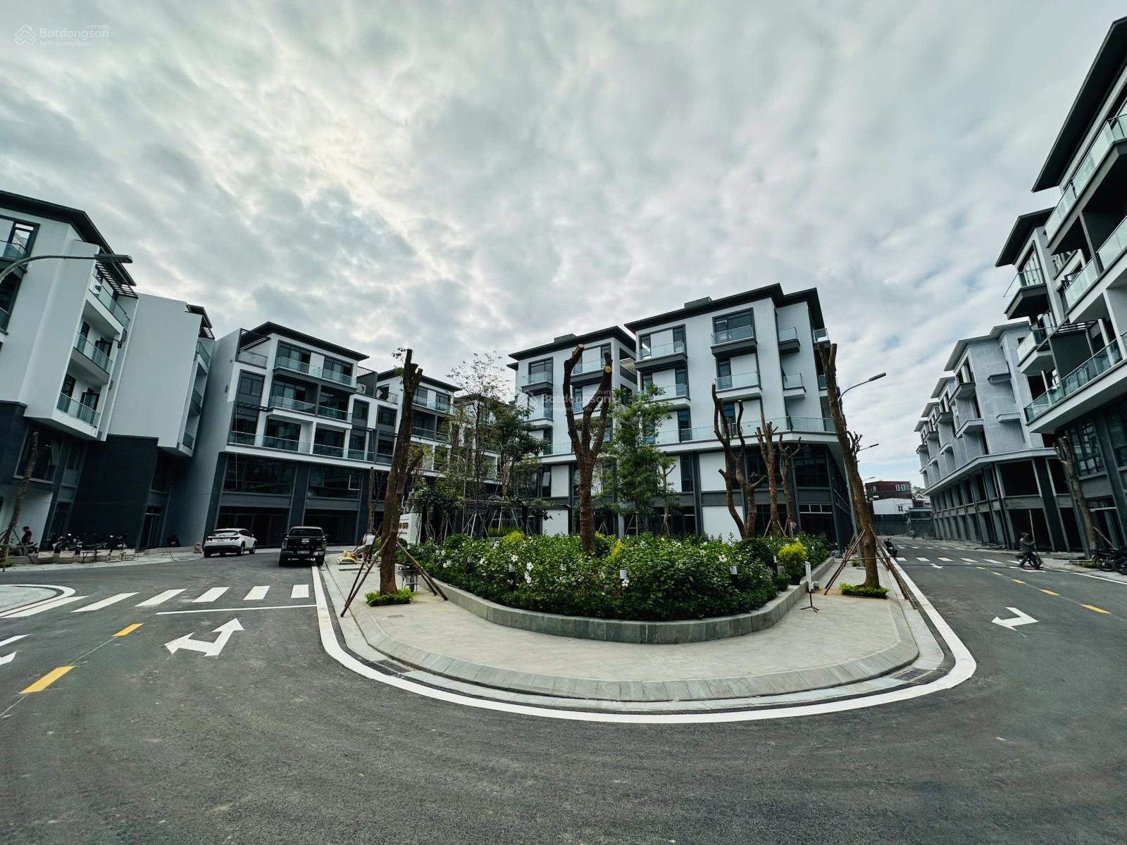 Shophouse 79,4m² giá 11 tỷ tại Harbour Center - Cơ hội đầu tư tuyệt vời!