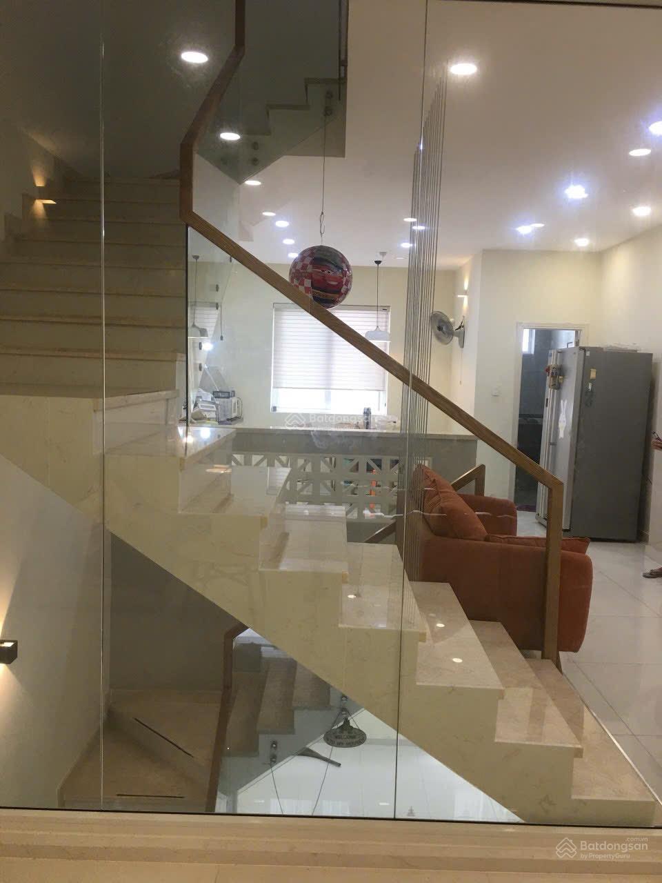 Nhà phố mặt tiền Liên Phường 100m² giá 23,5 tỷ - Cơ hội đầu tư hấp dẫn!