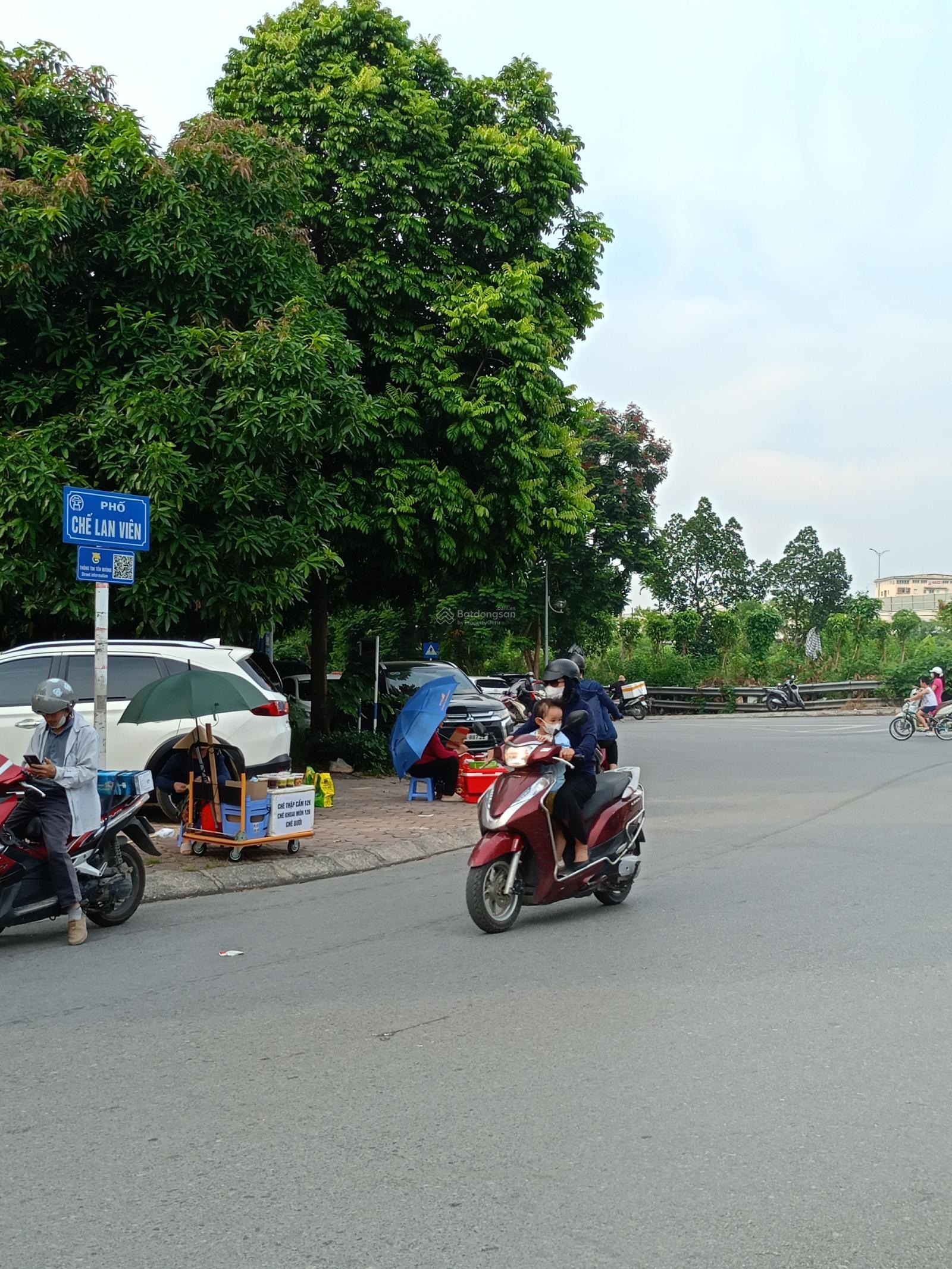 Nhà phố Resco Cổ Nhuế 65m² giá 13,2 tỷ - Cơ hội đầu tư tuyệt vời!