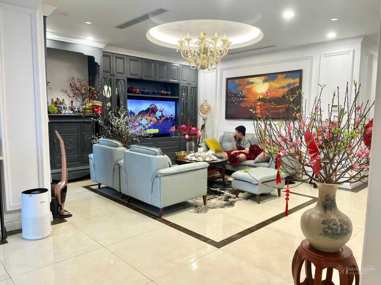 Căn hộ chung cư 127m² giá 10.795 tỷ tại Đống Đa - Nhà full nội thất!