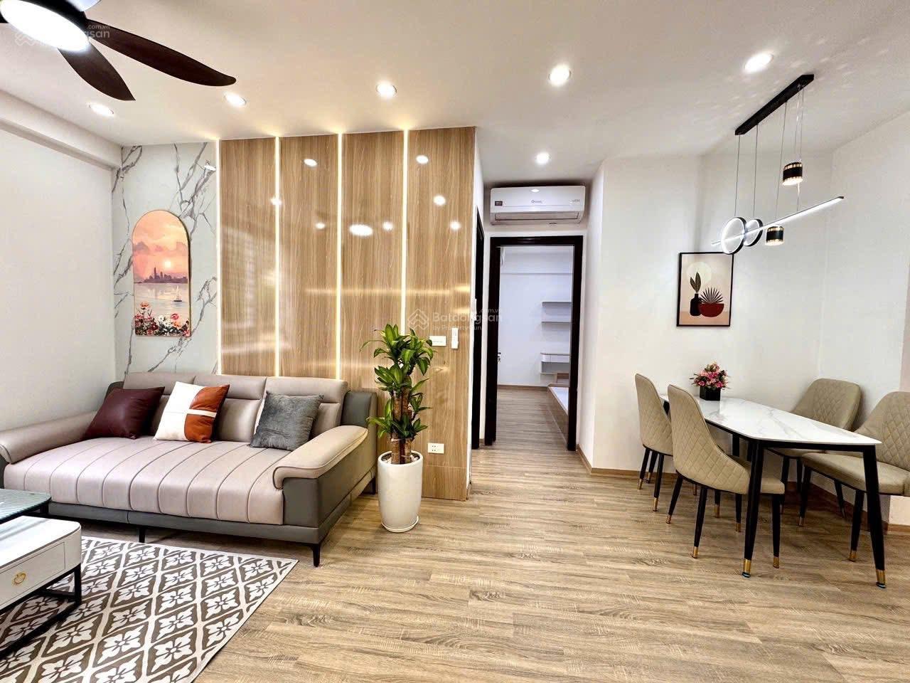 Căn hộ VP5 Linh Đàm 65m² giá 4.5 tỷ - Không thể bỏ lỡ!