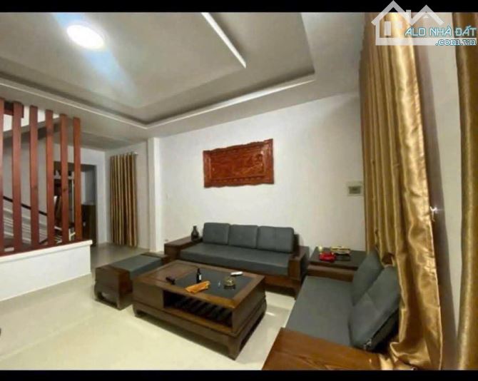 Cho thuê villa 100m² giá 15 triệu tại Cao Thắng Đà Lạt - Cơ hội hiếm có!