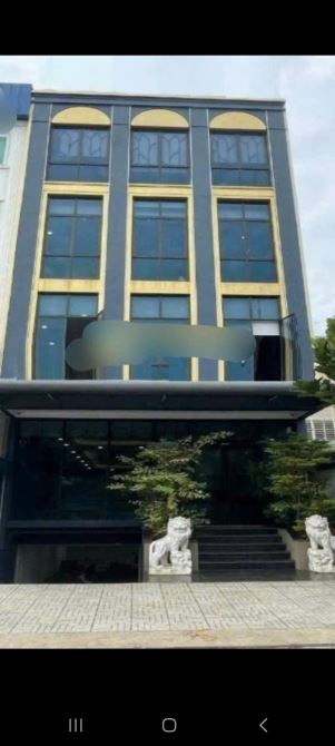 Cho thuê tòa nhà 610m² mặt phố Lạc Long Quân - Tây Hồ - Cơ hội đầu tư lý tưởng!