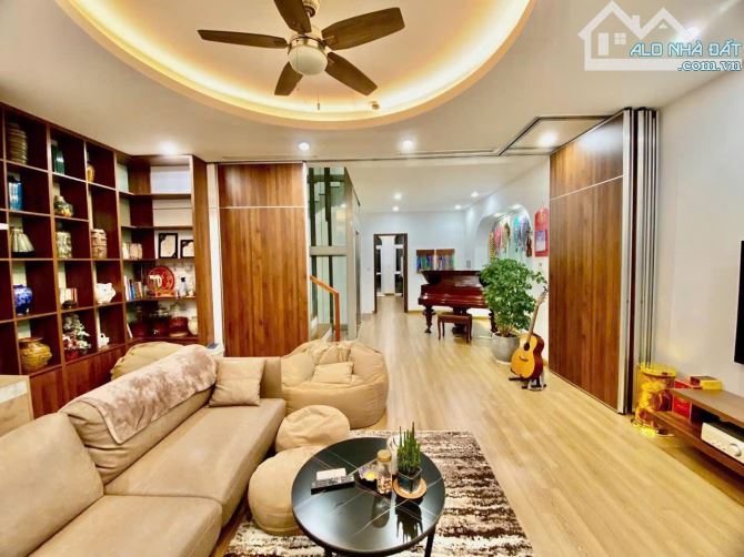 Bán nhà Vạn Phúc Hà Đông 80m² giá 12.5 tỷ - Ngôi nhà lý tưởng!