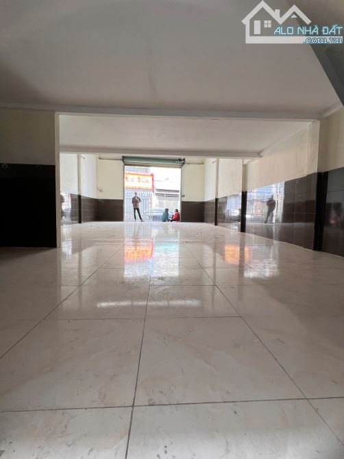 Nhà kho cho thuê 100m² Lê Văn Khương Q12 giá 9 triệu - Cơ hội hiếm