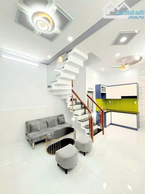 Nhà chính chủ 51.3m² giá 2 tỷ 980 triệu - Cơ hội hiếm tại Quận 3!