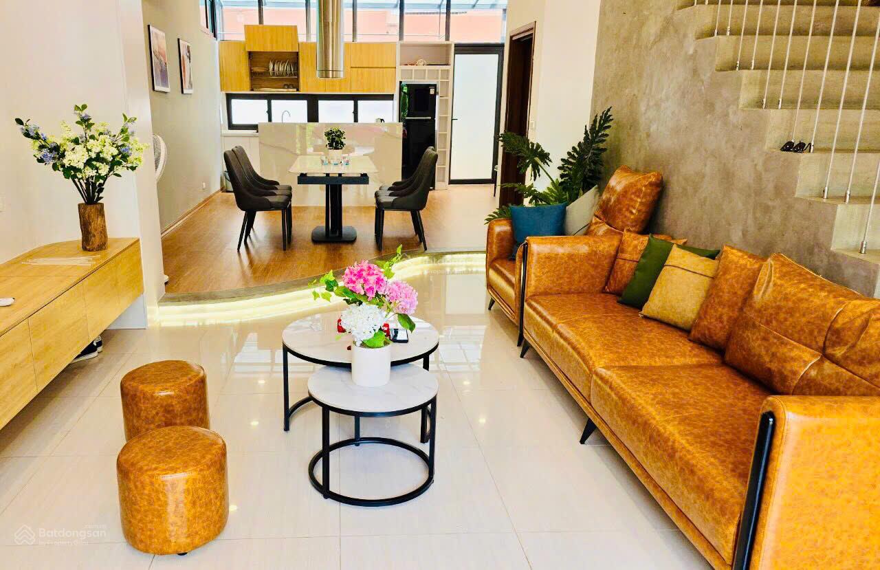 Townhouse Little Village 100m² giá 7,6 tỷ - Cơ hội hiếm tại Bãi Cháy!