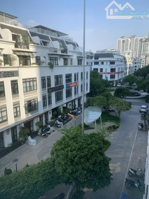 Nhà phố cho thuê 60m² giá 33 triệu tại Hàm Nghi - Cơ hội kinh doanh tuyệt vời!