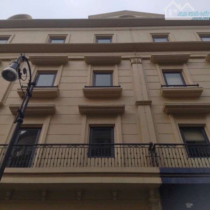 Cho thuê nhà Mễ Trì Hạ 80m² giá 65 triệu - Cơ hội vàng cho doanh nghiệp!