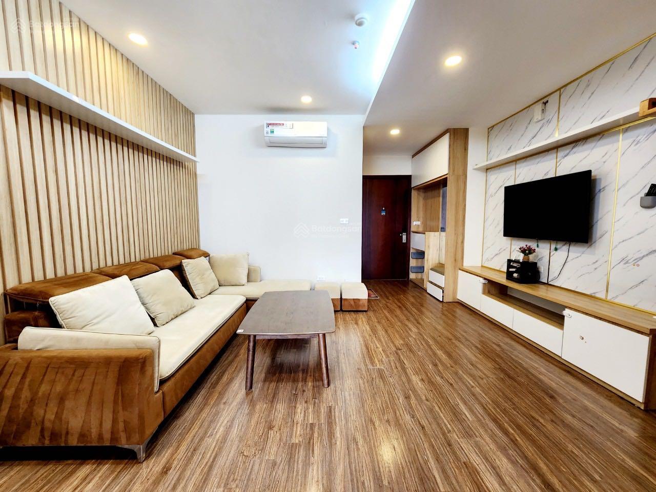 Căn hộ thương mại Royal Park 70m² giá 3.1 tỷ - Cơ hội đầu tư hấp dẫn!