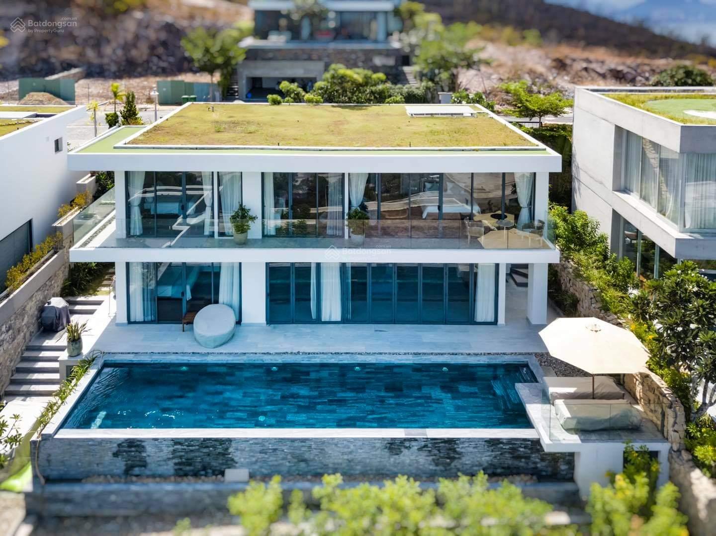 Bán biệt thự biển Ocean Front 440m² giá 56 tỷ - Cơ hội đầu tư hiếm có!