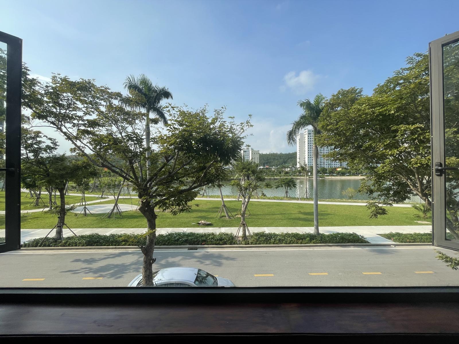 Bán gấp căn Liền Kề 78m² giá 10.2 tỷ - Mặt Hồ Bãi Cháy, Hạ Long